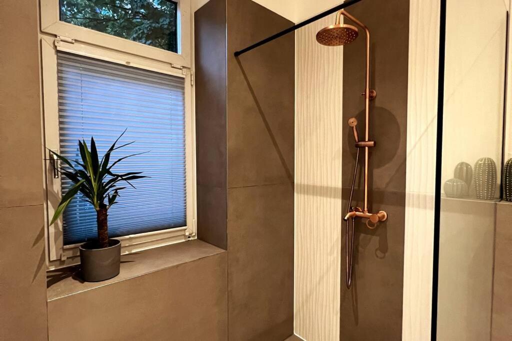 Soul-Apartment Terrasse Privat-Parkplatz Boxspringbett 55Zoll Tv Wlan Leipzig Exterior foto